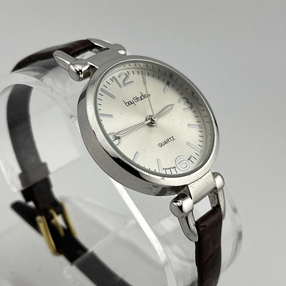 Bay Studio‎ Watch Women 32mm Silver Case Petite Leather Band- New Battery